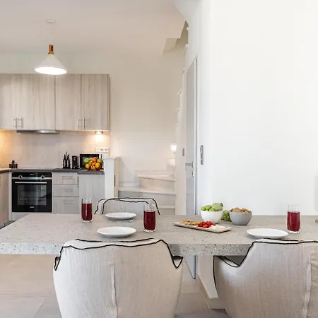 Апарт-отель Nilea Island Living 4*